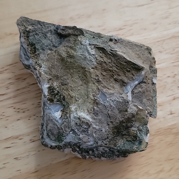 Geode Crystal Lavender Gray - Picture 3 of 5